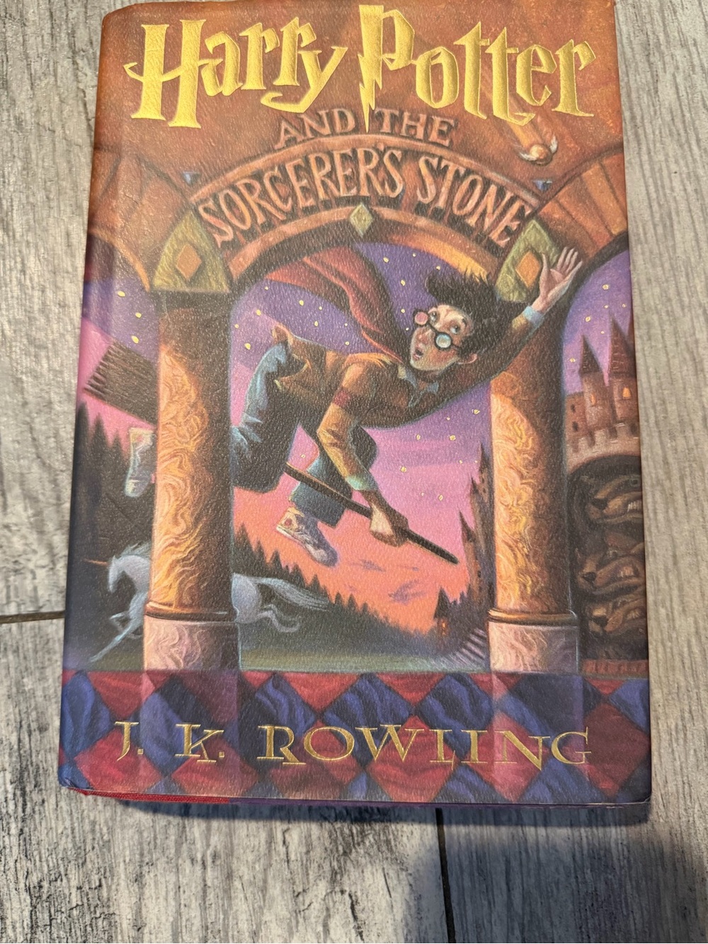 Harry Potter and the Sorcerers Stone First American Edition Book Hardcover 1998
